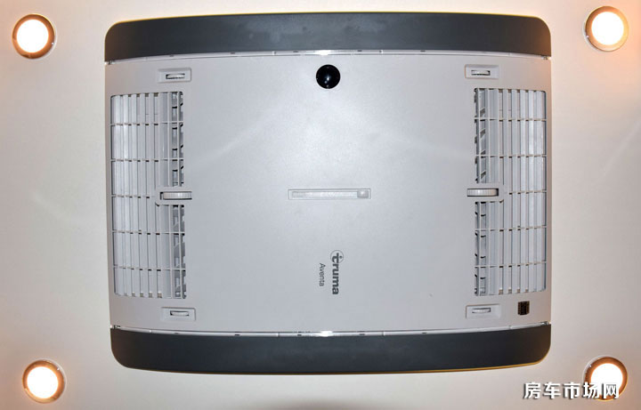 上汽大通2018款全新B型房車