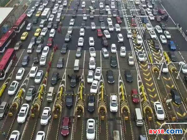 房車上的廁所真的有用嗎？