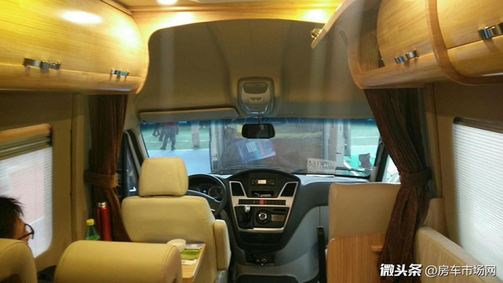 紅日依維柯B型a37房車 特價30萬僅此一臺