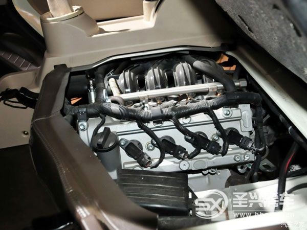 房車夢不再遙遠(yuǎn) 實(shí)拍解放T80旅居車