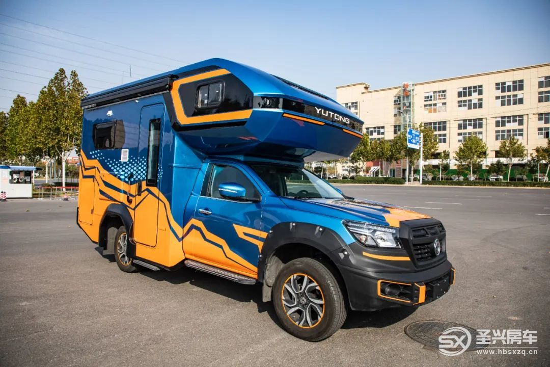 野性十足，四驅(qū)還帶差速鎖，宇通全新皮卡房車來襲，開啟你的探險之旅-3.jpg