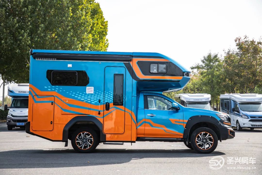 野性十足，四驅(qū)還帶差速鎖，宇通全新皮卡房車來襲，開啟你的探險之旅-7.jpg