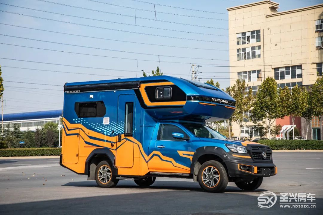 野性十足，四驅(qū)還帶差速鎖，宇通全新皮卡房車來襲，開啟你的探險之旅-32.jpg