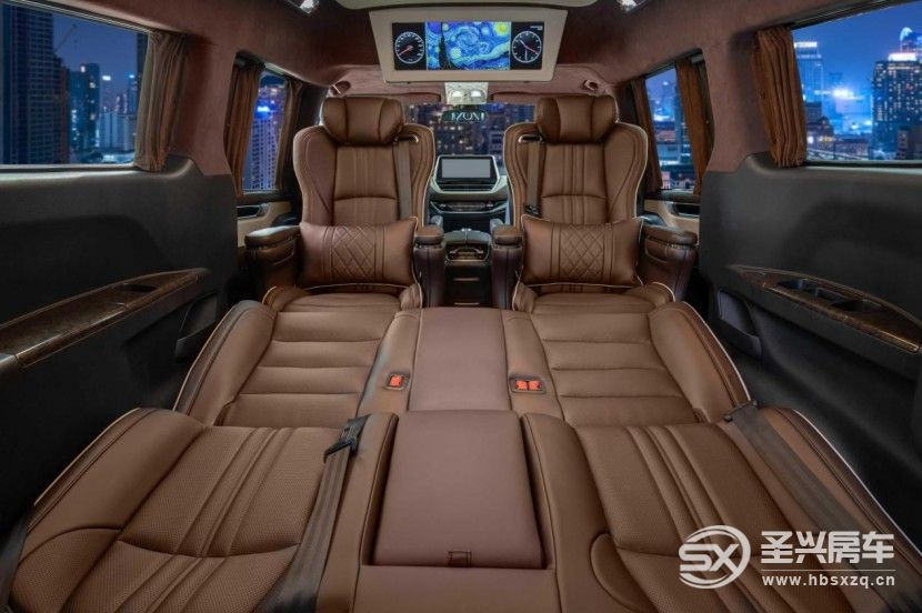 上汽大通MAXUSG20金騎士高頂商務(wù)車新勢力，騎士出征，金路恒通！eba08513fcfa884c02d90381c8bee751