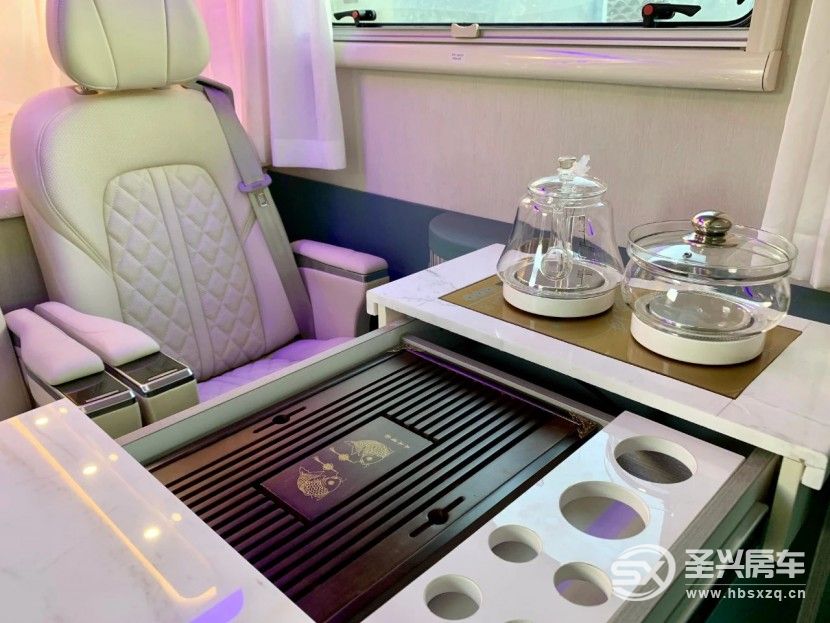 駿馳房車處女座，內外兼修，配備航空座椅與茶吧！get?code=MDg1NjdlYjE4OTEzOWJmMWYyOWQ3YjQ2YjYwYjgxODIsMTY2NTY0NTg4ODMxMg==