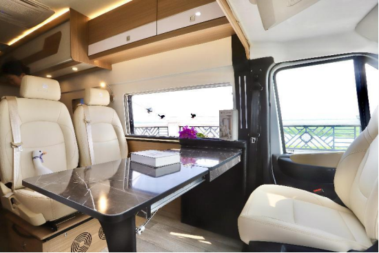 9.7鄭州房車展：飛翔福順B型舒·野悅順房車，小巧靈活，內飾溫馨21464a1015519514af49aa13233dd6809360