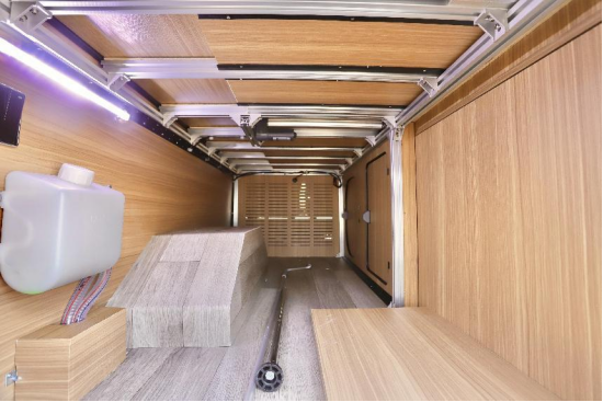 9.7鄭州房車展：飛翔福順B型舒·野悅順房車，小巧靈活，內飾溫馨254c92852b50c65f281801bb297199706351