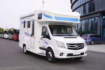 北汽福田C型房車