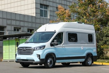 大通V90豪享版B型房車