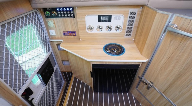 145220iyynil9zj9wyynp8